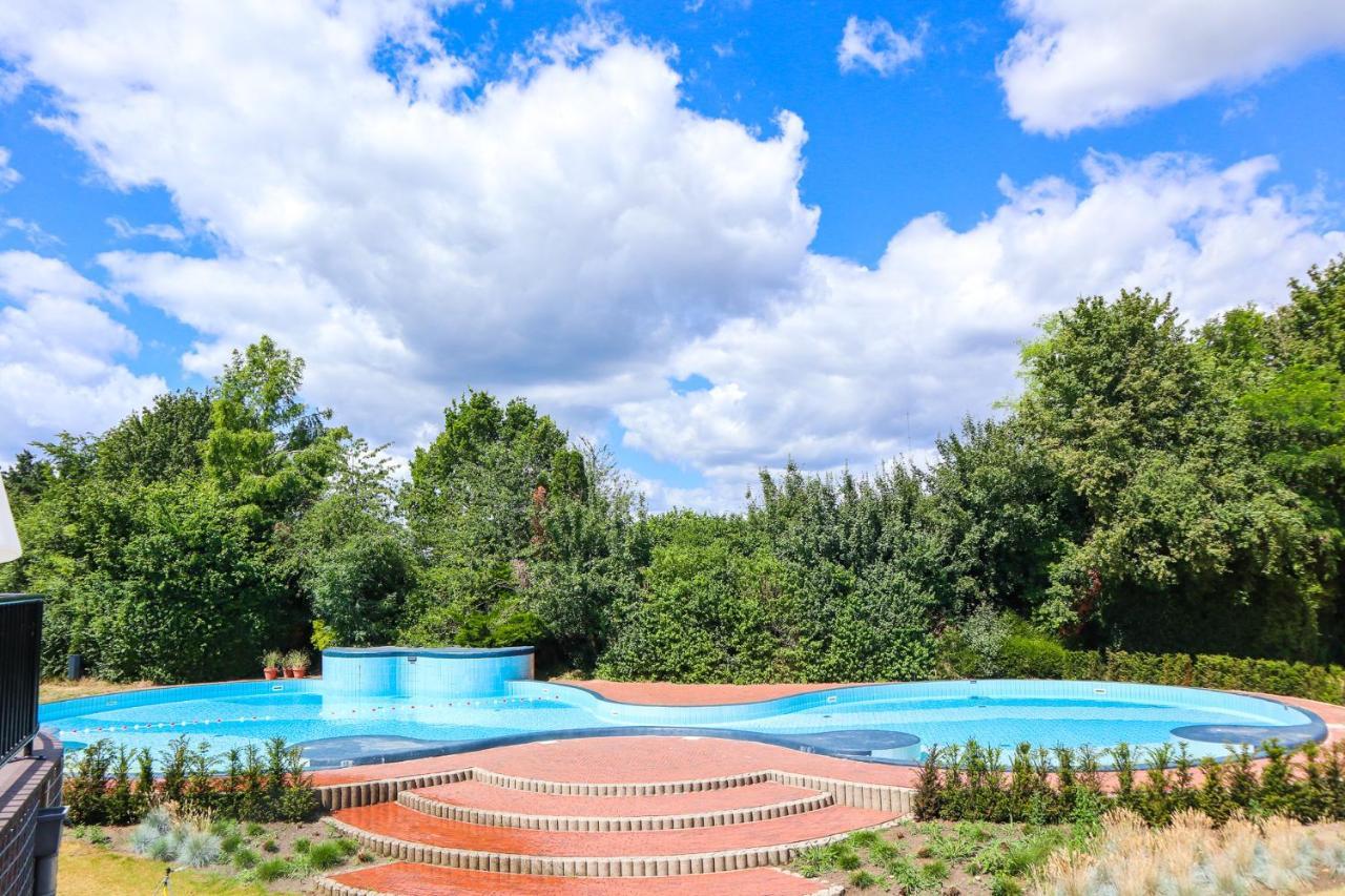 Europarcs Marina Strandbad Olburgen Exterior photo