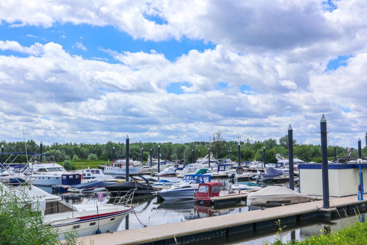 Europarcs Marina Strandbad Olburgen Exterior photo